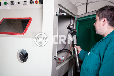 Korpus maglownicy wędruje do piaskowania